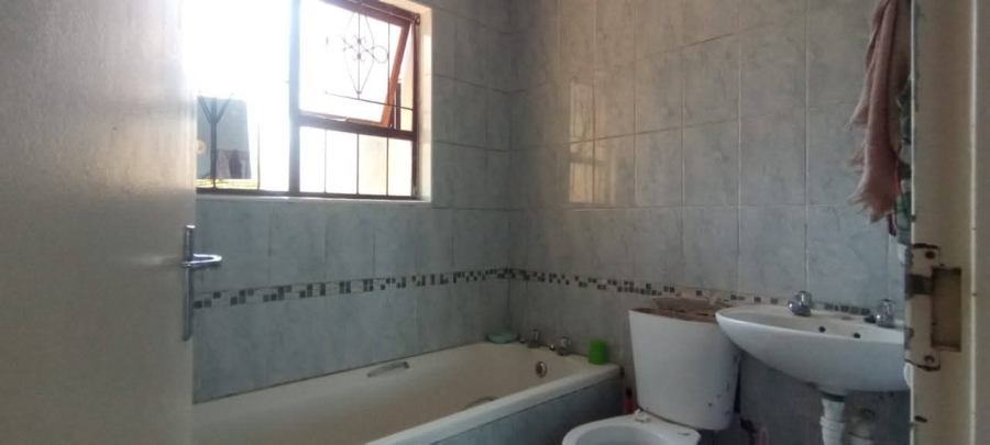 3 Bedroom Property for Sale in Amalinda Eastern Cape